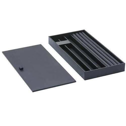 TA'OR Cubilux, met ringkussen en deksel, hoogte 32 mm diepte 300 mm.