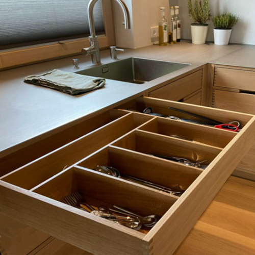 Houten bestekbak op maat, massief hout, eigen vakverdeling